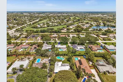 3904 Lowson Boulevard, Delray Beach, FL 33445 - Photo 63