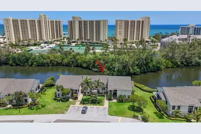 2104 Fairway Drive S, Jupiter, FL 33477 - Photo 45