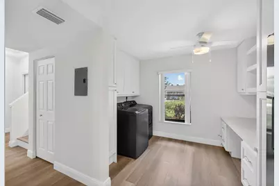 2104 Fairway Drive S, Jupiter, FL 33477 - Photo 13