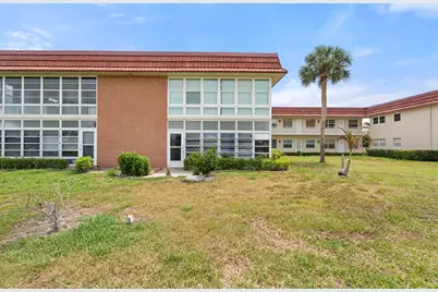 33 Pine Arbor Lane #102, Vero Beach, FL 32962 - Photo 25
