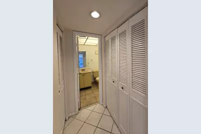 3141 NW 47th Terrace #326, Lauderdale Lakes, FL 33319 - Photo 5