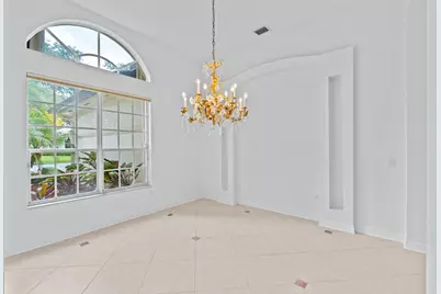 10251 N Lake Vista Circle, Davie, FL 33328 - Photo 13