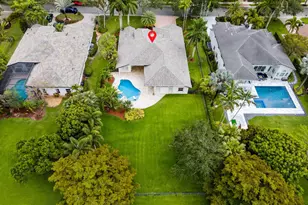 10251 N Lake Vista Cir, Davie, FL 33328 - Photo 55