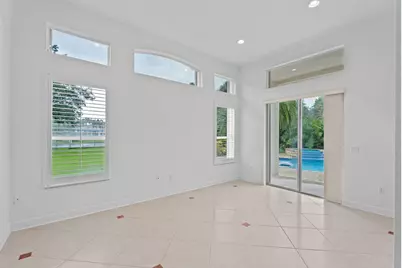 10251 N Lake Vista Circle, Davie, FL 33328 - Photo 17