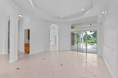 10251 N Lake Vista Circle, Davie, FL 33328 - Photo 15
