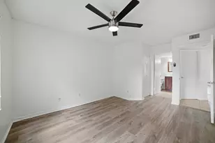 1041 Coral Club Dr, Coral Springs, FL 33071 - Photo 15