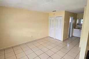 13695 NE 3rd Ct, North Miami, FL 33161 - Photo 5