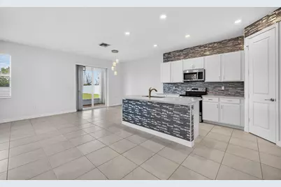 13275 NW Copper Creek Drive, Port Saint Lucie, FL 34987 - Photo 9