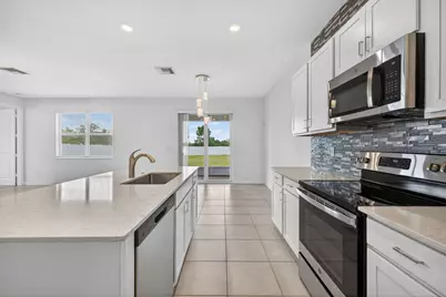13275 NW Copper Creek Drive, Port Saint Lucie, FL 34987 - Photo 11