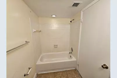 5686 Rock Island Road #126, Tamarac, FL 33319 - Photo 11