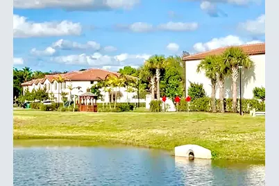3016 King Palm Way, Riviera Beach, FL 33410 - Photo 5