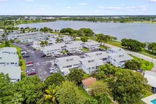 1950 Lake Osborne Dr, Lake Worth Beach, FL 33461 - Photo 17