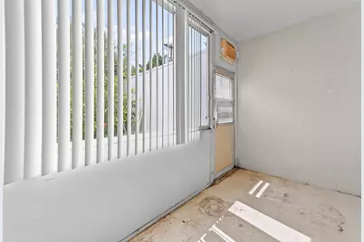 1950 Lake Osborne Drive #9, Lake Worth Beach, FL 33461 - Photo 11