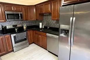 365 S Waverly Pl, Vero Beach, FL 32960 - Photo 5