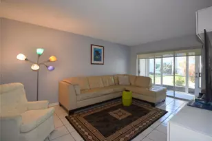 2161 NE 42nd Ct, Lighthouse Point, FL 33064 - Photo 9