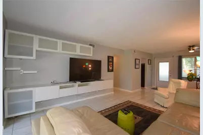 2161 NE 42nd Court #114, Lighthouse Point, FL 33064 - Photo 11