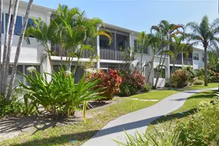 2161 NE 42nd Ct, Lighthouse Point, FL 33064 - Photo 1