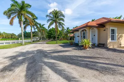 14943 Paddock Drive, Wellington, FL 33414 - Photo 37