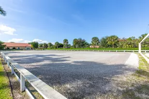 14943 Paddock Dr, Wellington, FL 33414 - Photo 31