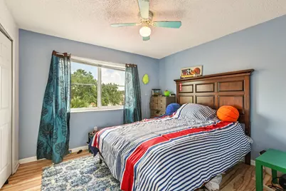 405 E Royal Cove Circle, Davie, FL 33325 - Photo 23