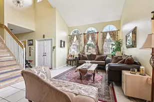 405 E Royal Cove Cir, Davie, FL 33325 - Photo 5