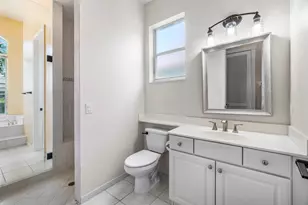 21725 Marigot Dr, Boca Raton, FL 33428 - Photo 25