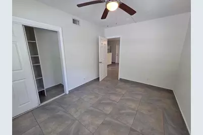 720 NE 2nd Street #2, Fort Lauderdale, FL 33301 - Photo 9