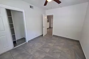 720 NE 2nd St, Fort Lauderdale, FL 33301 - Photo 9