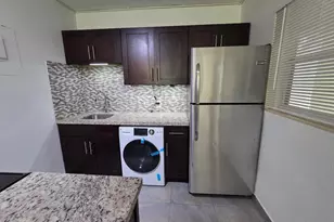 720 NE 2nd St, Fort Lauderdale, FL 33301 - Photo 3