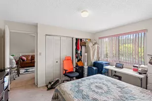 8039 Lake Dr, Doral, FL 33166 - Photo 19