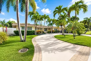 2010 NE 32nd St, Lighthouse Point, FL 33064 - Photo 1