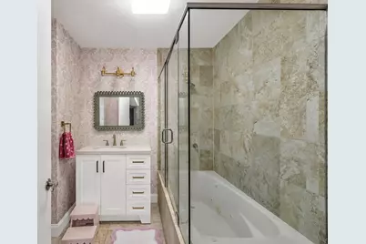 2010 NE 32nd Street, Lighthouse Point, FL 33064 - Photo 17