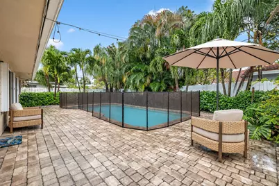 2010 NE 32nd Street, Lighthouse Point, FL 33064 - Photo 19