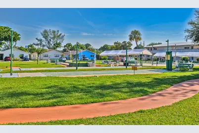 800 SW 10th Terrace #T-6, Hallandale Beach, FL 33009 - Photo 43