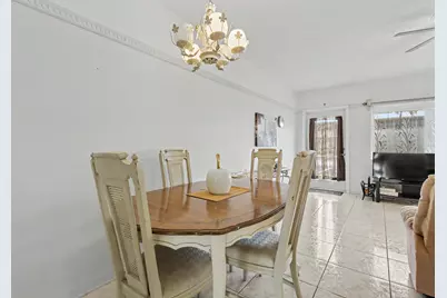 800 SW 10th Terrace #T-6, Hallandale Beach, FL 33009 - Photo 13