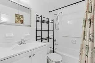 800 SW 10th Terrace, Hallandale Beach, FL 33009 - Photo 21