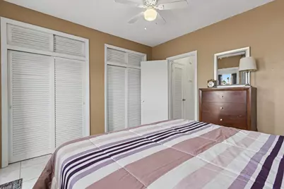 800 SW 10th Terrace #T-6, Hallandale Beach, FL 33009 - Photo 27
