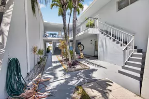 725 Hummingbird Way, North Palm Beach, FL 33408 - Photo 27