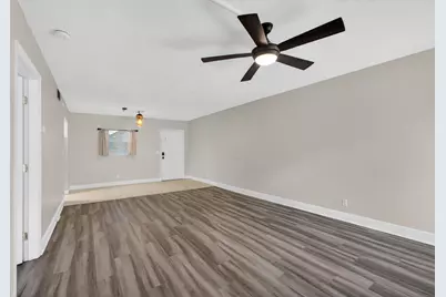 725 Hummingbird Way #109, North Palm Beach, FL 33408 - Photo 9