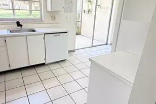 15759 Woodgate Pl, Sunrise, FL 33326 - Photo 9