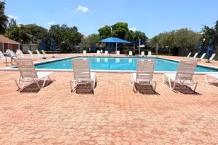 15759 Woodgate Pl, Sunrise, FL 33326 - Photo 5