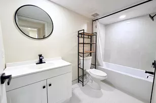 9630 NW 2nd St, Pembroke Pines, FL 33024 - Photo 21
