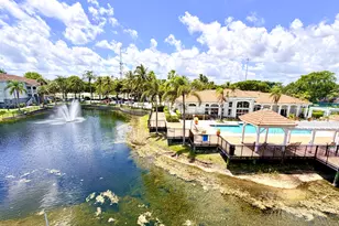 9630 NW 2nd St, Pembroke Pines, FL 33024 - Photo 7