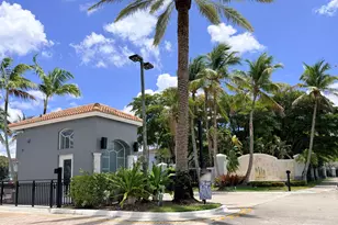 9630 NW 2nd St, Pembroke Pines, FL 33024 - Photo 5
