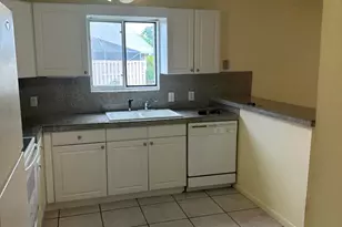 65 Maplecrest Cir, Jupiter, FL 33458 - Photo 7