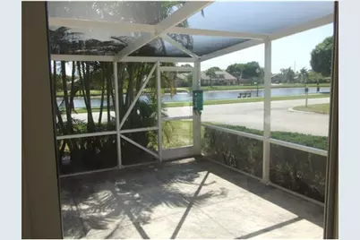 65 Maplecrest Circle, Jupiter, FL 33458 - Photo 3