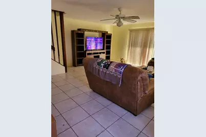 65 Maplecrest Circle, Jupiter, FL 33458 - Photo 5