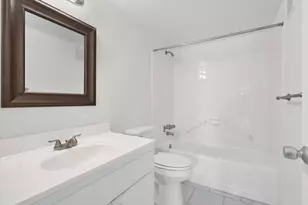 2950 SE Ocean Blvd, Stuart, FL 34996 - Photo 31