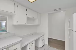 2950 SE Ocean Blvd, Stuart, FL 34996 - Photo 13