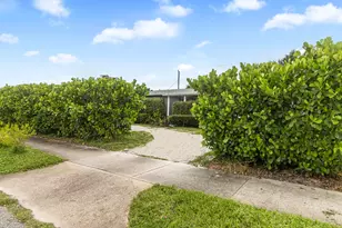 532 Foresteria Dr, West Palm Beach, FL 33403 - Photo 21